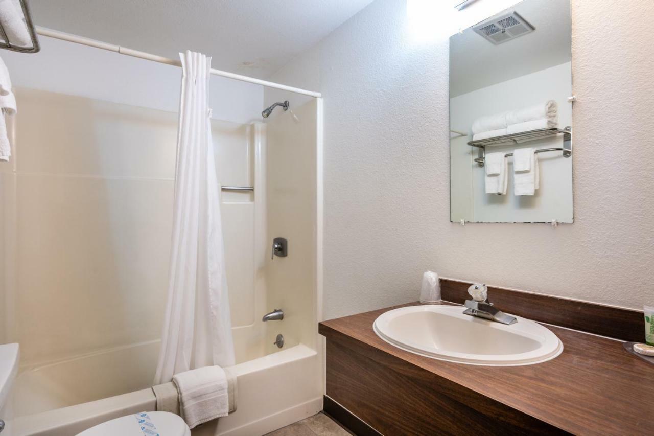M&M Motel Connell エクステリア 写真