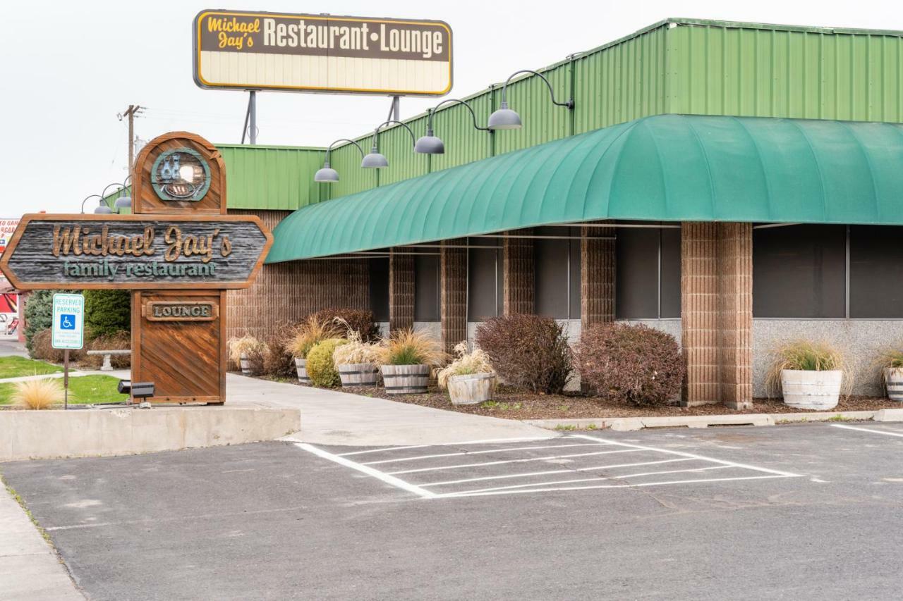 M&M Motel Connell エクステリア 写真